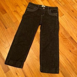White House Black Market BLANC Capri Jeans. Size 2  Dark Wash . Like New!!